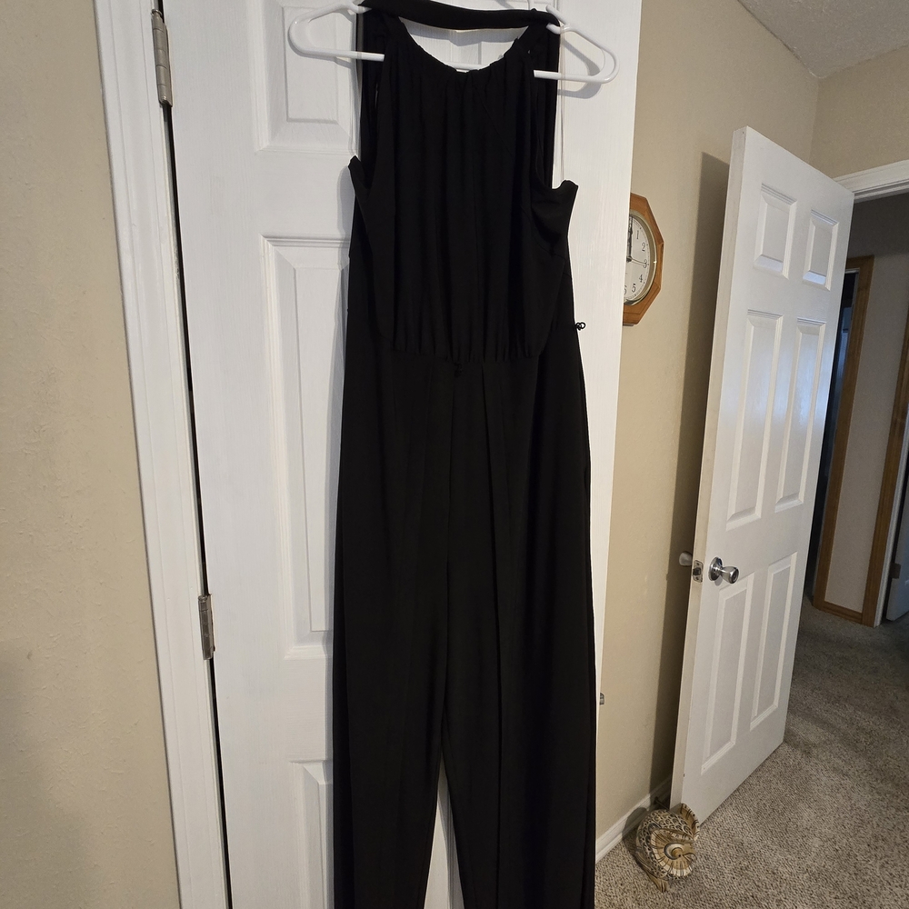 Cato Classic Black Sleeveless Jumpsuit